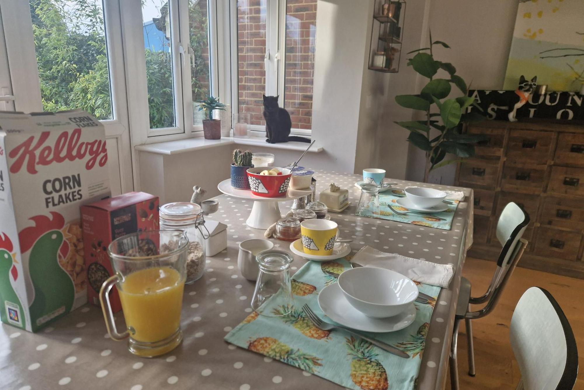 Walton Crescent Panzió Winford Kültér fotó